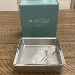 Mariposa Square Napkin Holder Skis